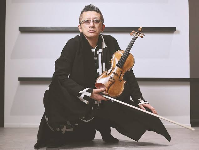 Violinist Yasunao Ishida Breaks the Musician’s Mold - The Japan News
