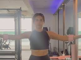 Bhumi Pednekkar has ‘jelly arms right now’ after an intense workout in gym