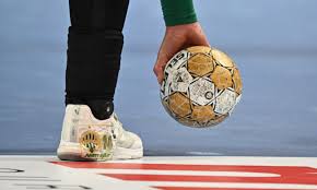 Larvik - Minaur Baia Mare, ACUM, Digi Sport 3. Gloria Bistrița - Buducnost 34-38