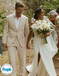 Chicago Fire star marries in Hawaii