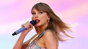 Pink Clouding Taylor Swift