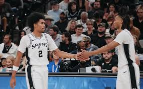 Stephon Castle – Dylan Harper – De’Aaron Fox, un match référence avant l’énorme choc face à OKC