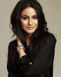 Rose Thorns: Celeb Twins: Emmanuelle Chriqui & Nina Dobrev