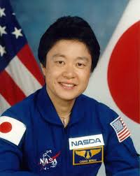 Chiaki Mukai Dr. Mukai, Medical doctor, supported Dr. Mohri on orbit from ground as alternate payload specialist on STS-47 (SL-J) in 1992 and flew on STS-65 ... - mukai