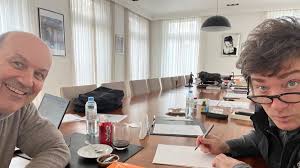 Reforma Educativa de Milei: ¿Libertad o Desmantelamiento?