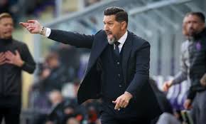 Besnik Hasi na de zege tegen Club Brugge: “Als ze ook verdedigen, krijgen mijn aanvallers veel vrijheid”