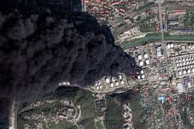 As Ukraine Hits Oil Refineries, Russians Pay a Heavy Environmental Toll