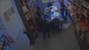 Como agia o homem apontado pela PF como o maior ladrão de livros raros do Brasil