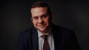 Para onde vão os juros? BofA nada contra o consenso e projeta Selic estacionada em 14,25% até 2027. Nos EUA, a aposta é de três altas