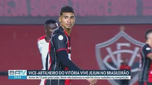 Vice-artilheiro do Vitória vive jejum no Brasileirão
