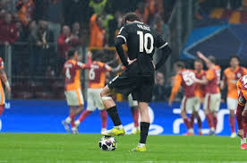 Galatasaray 5: Initial reaction and random observations