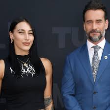 E! Online - News update