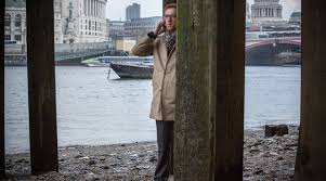 Résultat de recherche d'images pour "un traitre ideal"