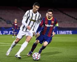 صورة Lionel Messi playing football
