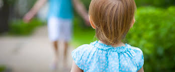 Choc! 1700+ Écartés: Honorabilité des Gardiens d'Enfance Vérifiée!