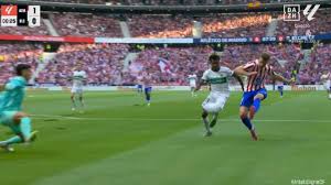 Atlético and Elche Share the Spoils in LaLiga Clash
