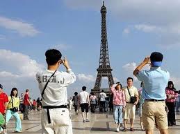 Image result for ‫گردشگر‬‎