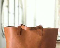 Tote bag for bag collection