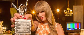 Resultado de imagem para fotos dos premios da taylor swift