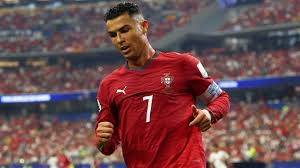 Ibrahimovic dá sua opinião sobre adeus de Cristiano Ronaldo da Copa do Mundo