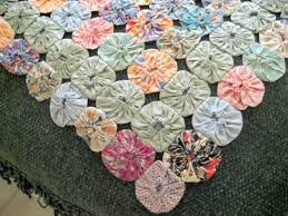 Résultat de recherche d'images pour "yo yo quilt patterns"