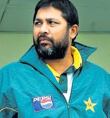 Lahore: Pakistan Cricket Board (PCB) on Thursday appointed former Pakistani batsman Inzamam-ul-Haq as a batting consultant for the national team ahead of ... - Inzamam-ul-Haq