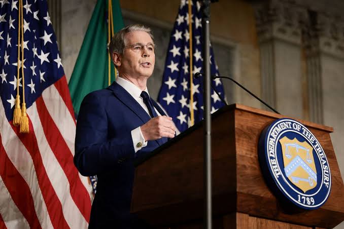 Trump returns to economic containment on Iran after six months of on-again, off-again bombing and failed grand bargain talks
