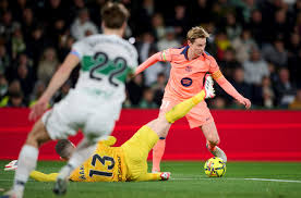 ‘We’re not at our peak yet’ - Frenkie de Jong expecting more from Barcelona after Elche win