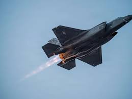 F-35-hävittäjä sai osuman – Tutkija: Huippuhävittäjän heikkous paljastui