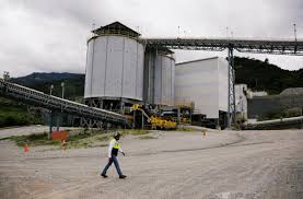 Gold and Silver Prices Surge Amid Economic Uncertainty