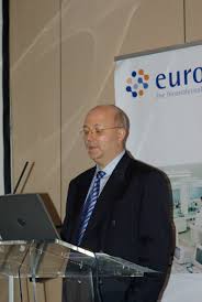 Eurofins im Dialog mit Herstellern und Handel: Dr. Bert Pöpping ... - 7f1862dcd6d6