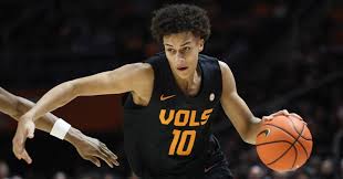 Joe Lunardi explains why Tennessee is 'a bit of a head scratcher' in ESPN Bracketology