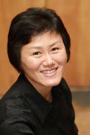 Hiromi Kubo R.TCM.P., R.Ac., originally came from Japan, she came to Canada to enjoy skiing in Whistler and fell in love with the nature and people there. - Hiromi-Kubo