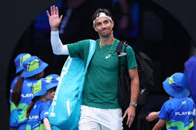 Musetti desistiu de exibição contra Zverev em Melbourne: «Não quero arriscar»