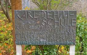 Karl-Dehm-Schule (Volksschule), Schwabach: 839 Ehemalige sind an ...