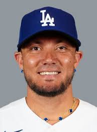 Miguel Rojas says he’s retiring after 13 seasons