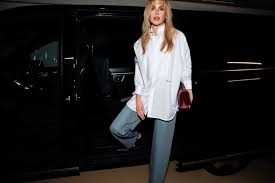 Vogue Japan - News update