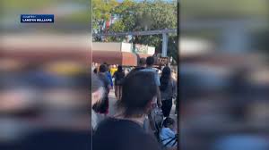 Hersheypark Rescue! Boy Found on Monorail Tracks – You Won't Believe It! - Imagen principal del artículo