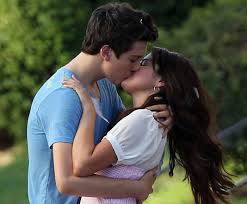 Image result for kissing romantic photos