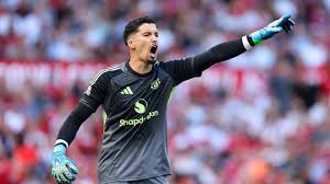 Man Utd Goalkeeping Woes Continue: Bayindir Blunder Costs Red Devils! - Imagen principal del artículo