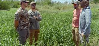 ‘Duck Dynasty’: Longtime Employee Retires After More Than 25 Years