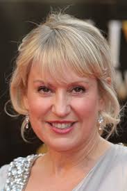 Nicki Chapman arrives at the Olivier Awards at The Royal Opera House on April 15, 2012 in London, England. - Nicki%2BChapman%2BOlivier%2BAwards%2B2012%2BArrivals%2Bl1LdZ9SNnmyl