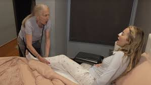 „Goodbye Deutschland“: L.A.-Auswanderin schockt Mutter mit OP-Marathon – „Habe meine Nase zerstört“