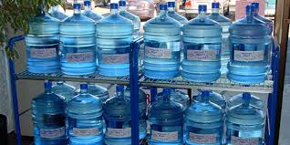 Hasil gambar untuk gambar air minum galon