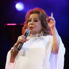 Resultado de imagem para angela maria cantora