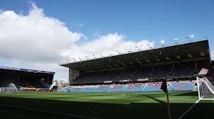 プレミアリーグのクラブが、残り4試合で監督の突然の退任を発表した。