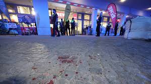 Hamburg: Mann in REWE-Supermarkt erstochen
