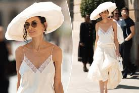 Demi Moore packed a head-turning hat for Paris Couture Week