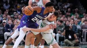 Hugo González suma con Boston tras su mutación en Larry Bird y sufre al tirador blanco jamás visto