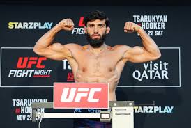Midnight Mania! Arman Tries To Bribe RAF Opponent To Skip Weight Cut